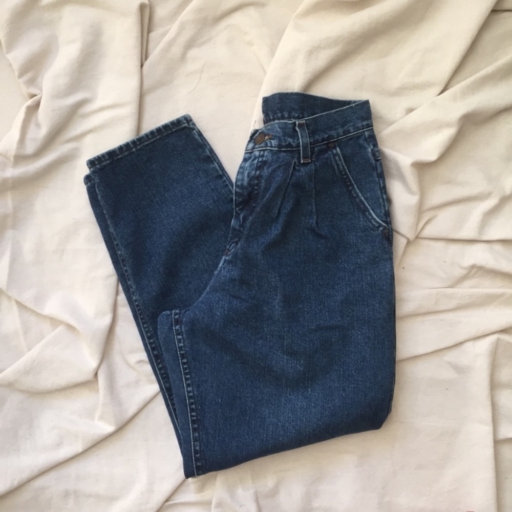 Vintage High Rise Mom Jeans Lee!